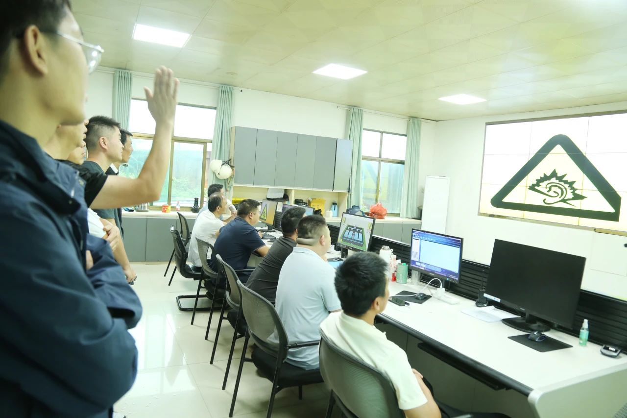 1751445875409277.jpg 1751445875409277.jpg